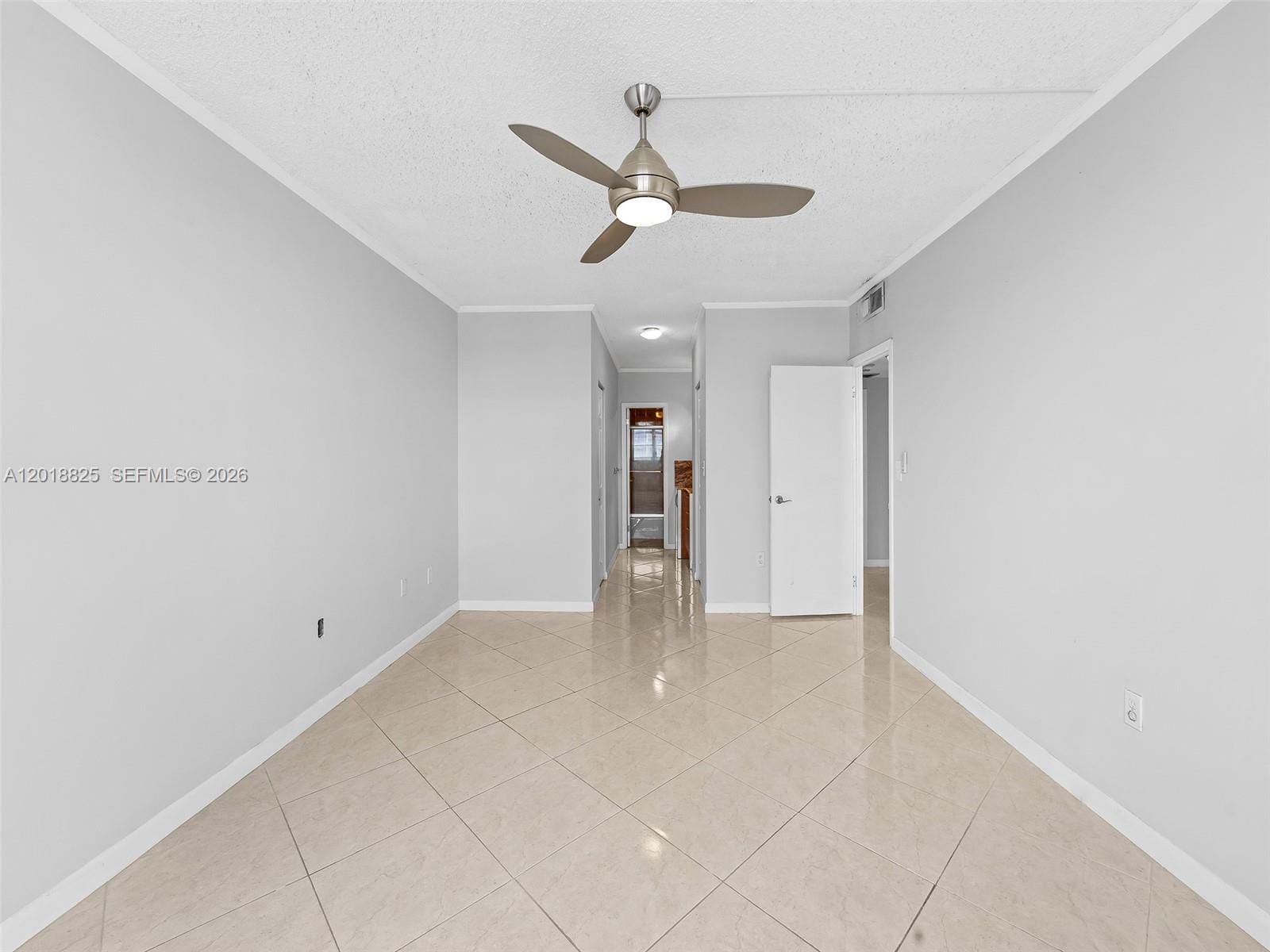 500 Bayview Drive 1421 — photo 9
