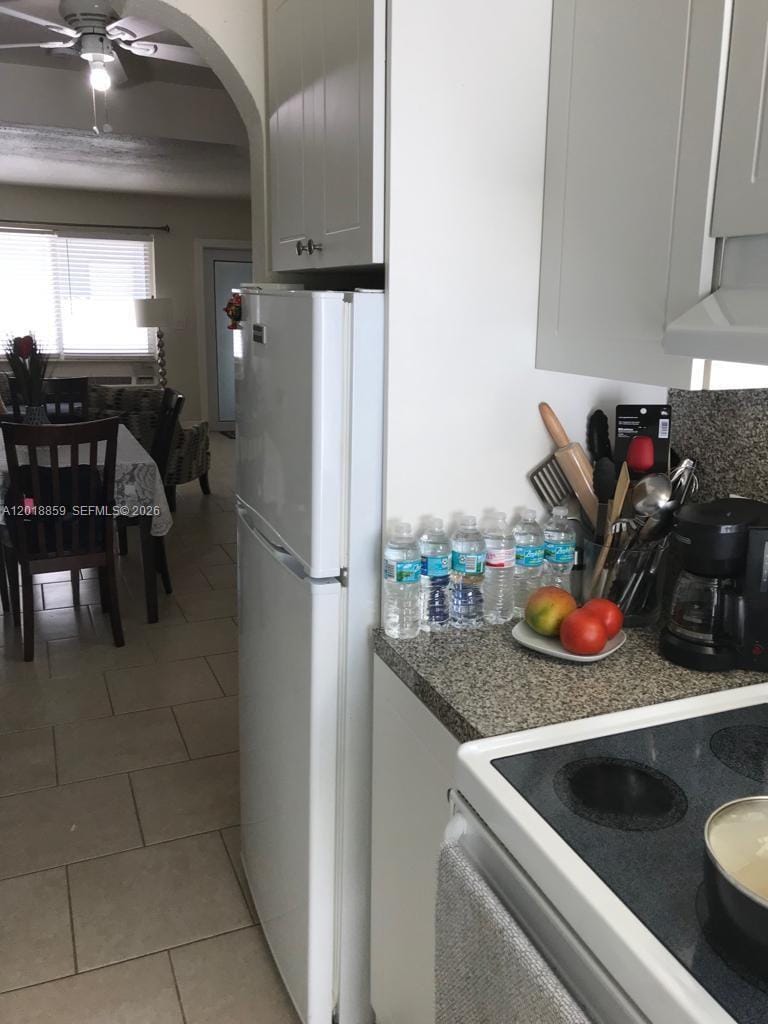 7921 Abbott Avenue 4 — photo 6
