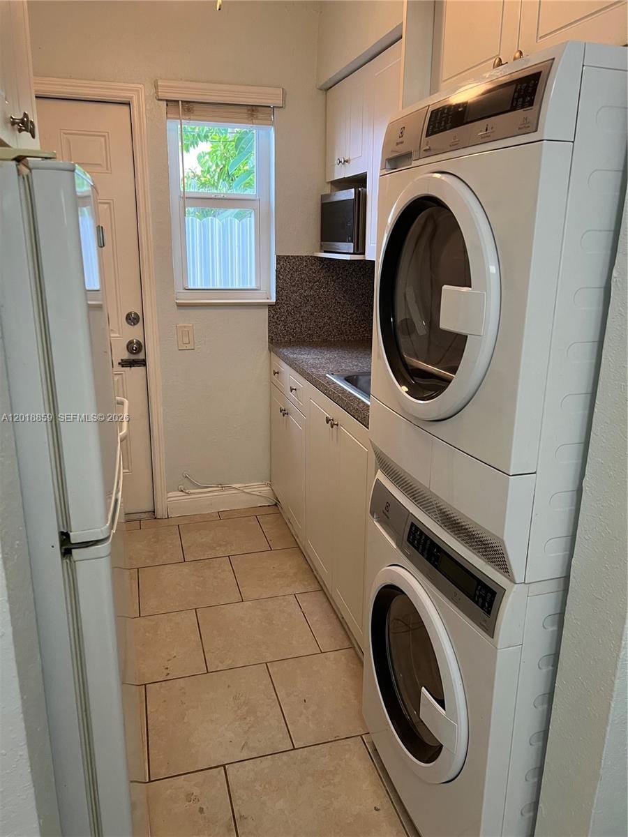 7921 Abbott Avenue 4 — photo 10