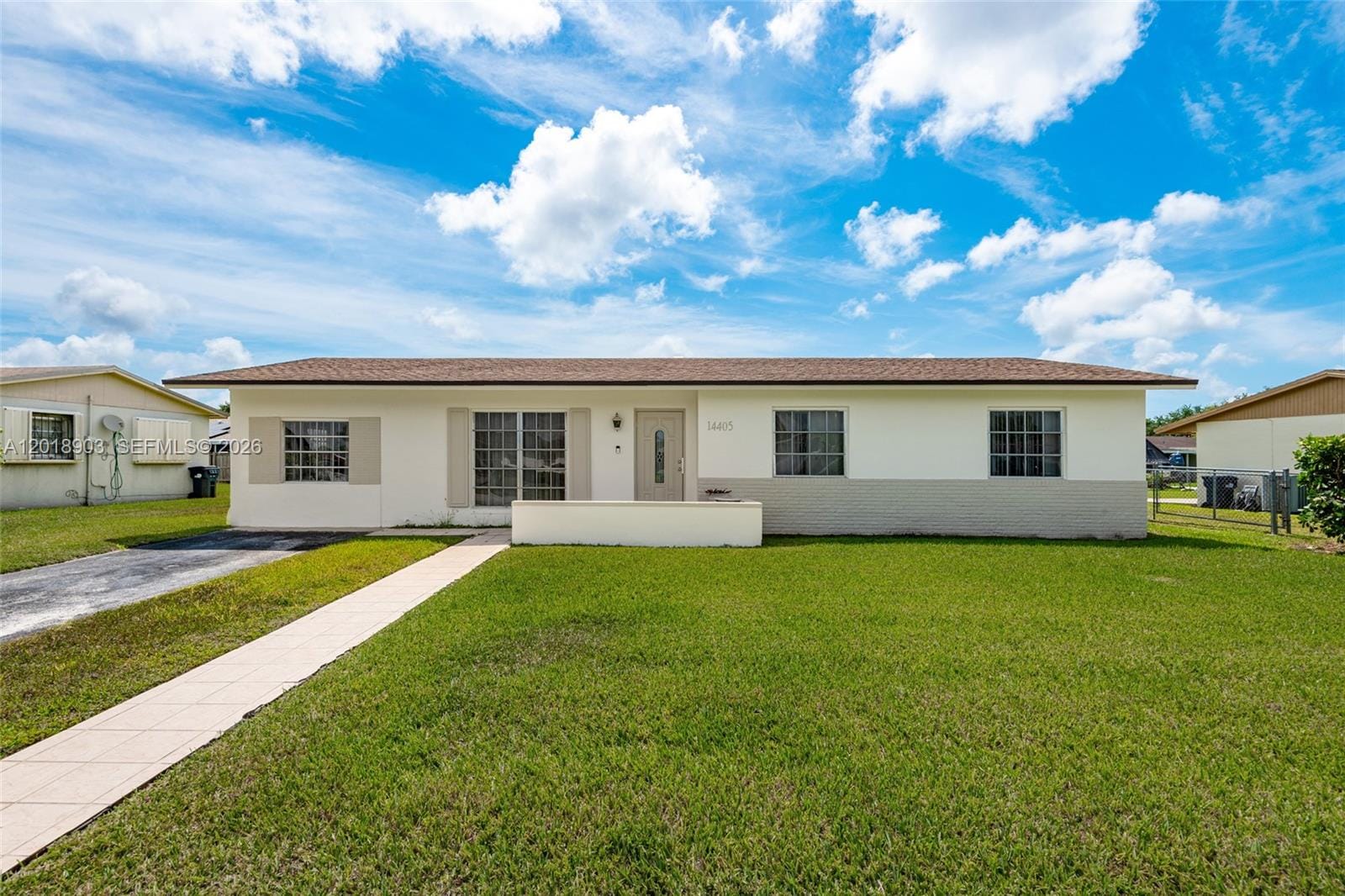 3 bedroom home for sale at 14405 105th, Miami, FL 33176 — $549,990