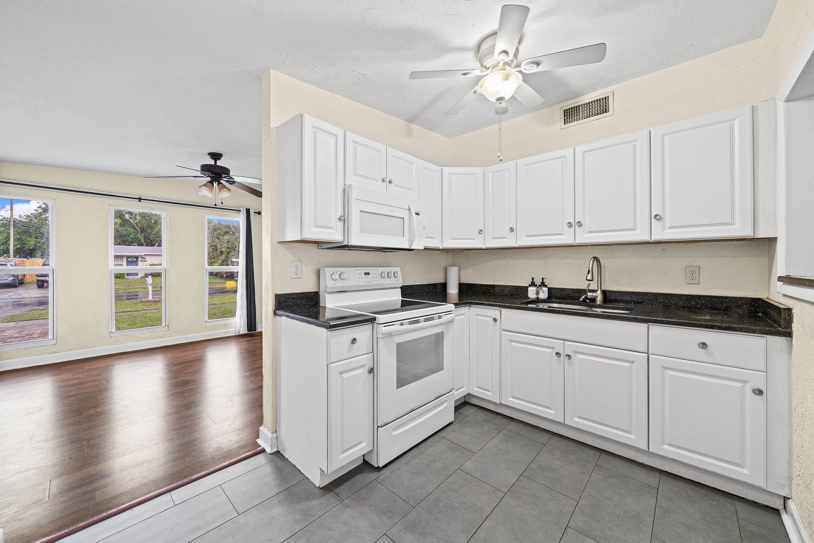 11674 Balsam Drive, Royal Palm Beach, FL 33411 photo 6