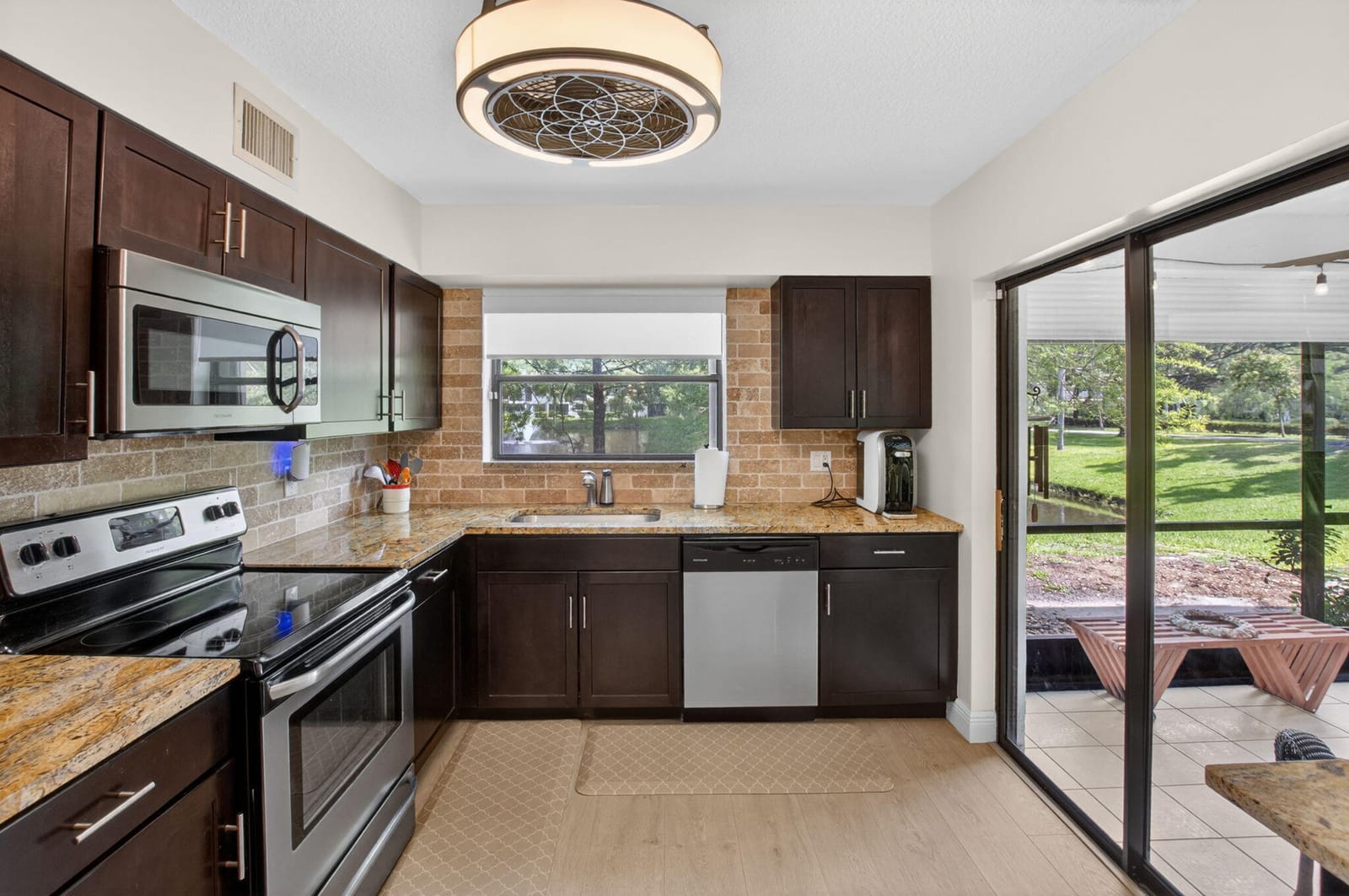 2305 Aspen Way 2305, Boynton Beach, FL 33436 photo 24