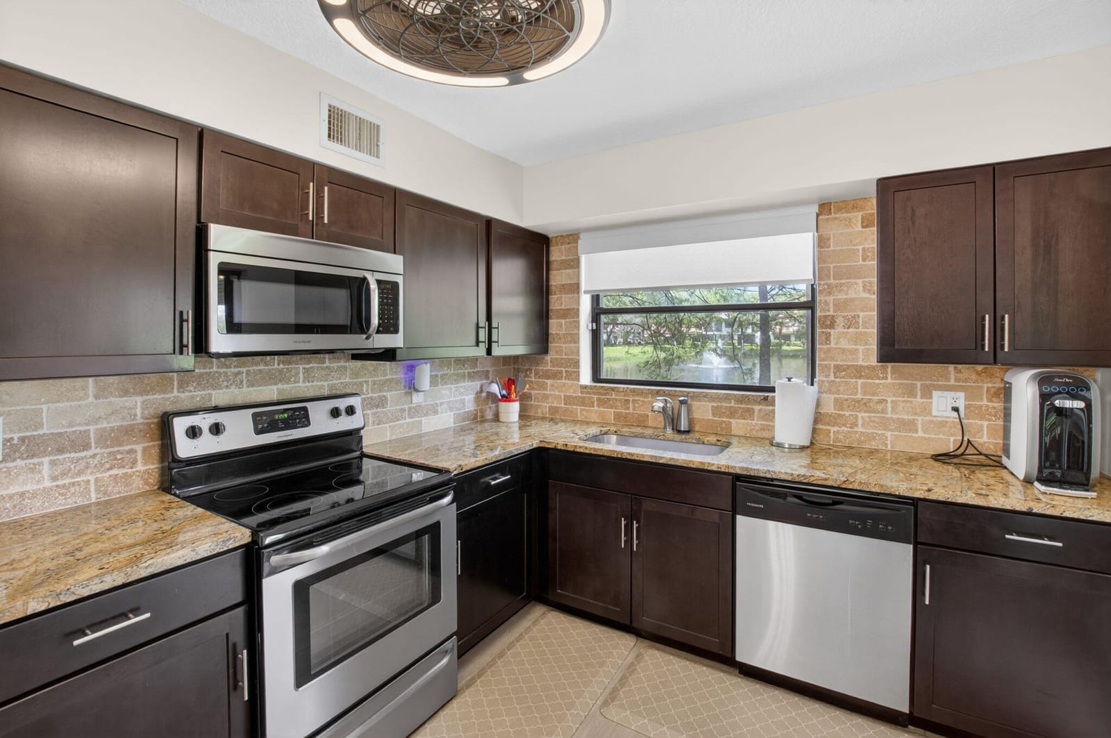 2305 Aspen Way 2305, Boynton Beach, FL 33436 photo 25