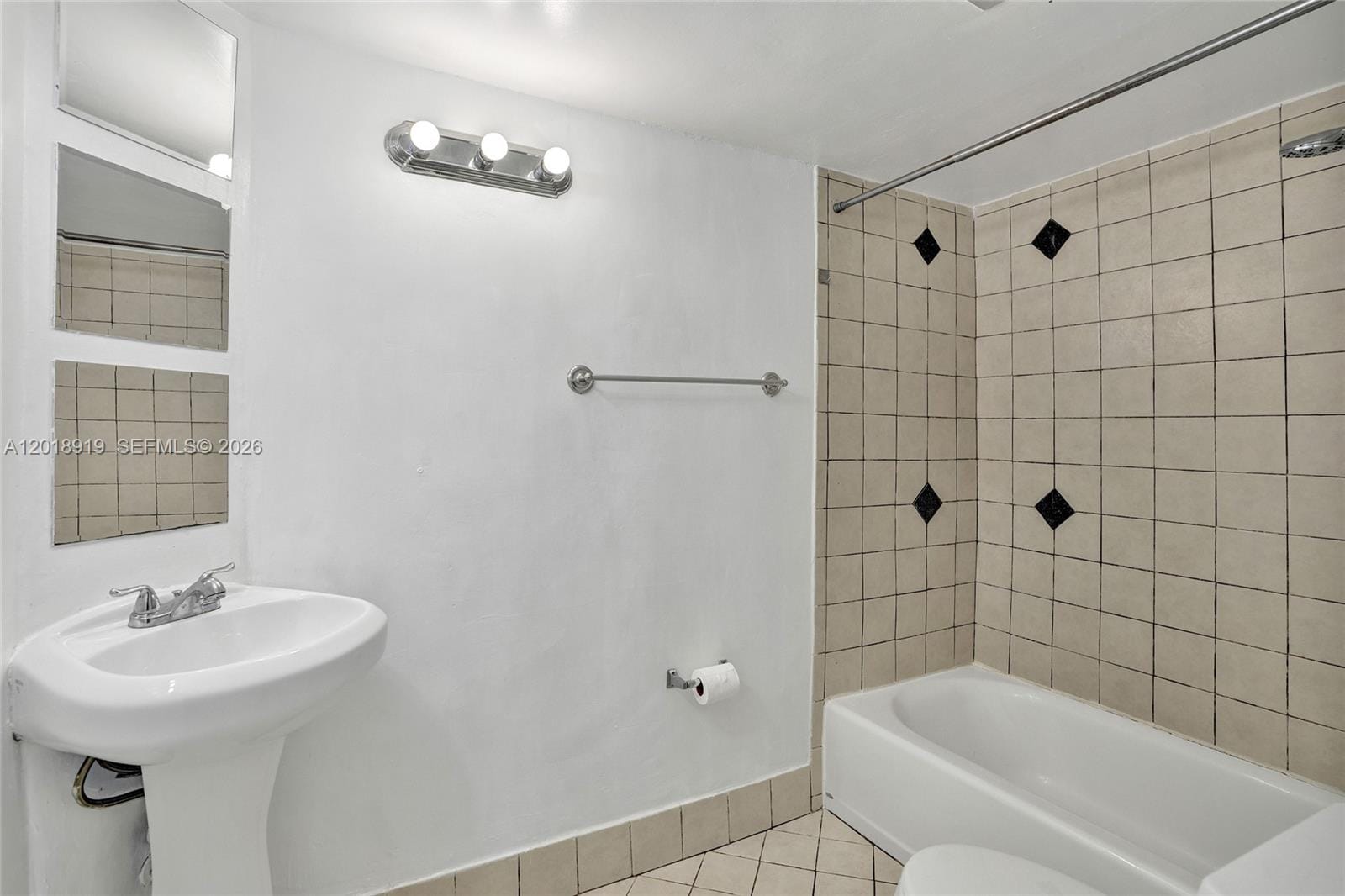 1601 NE 191 Street B112, Miami, FL 33179 photo 22