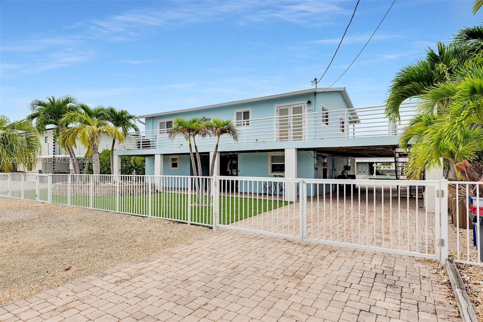 29565 Flying Cloud Avenue, Big Pine Key, FL 33043 photo 2