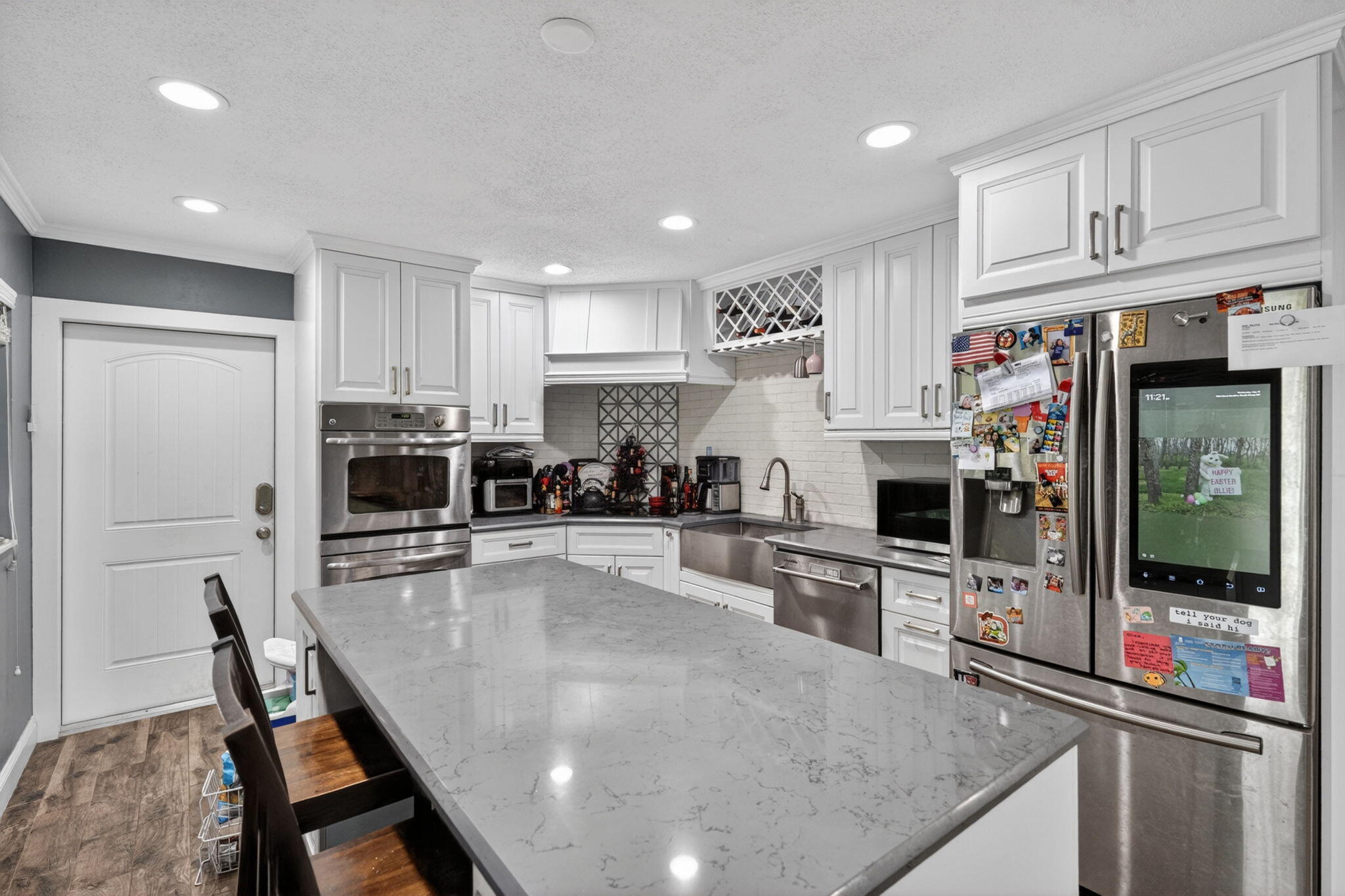 8669 Nashua Drive — photo 2