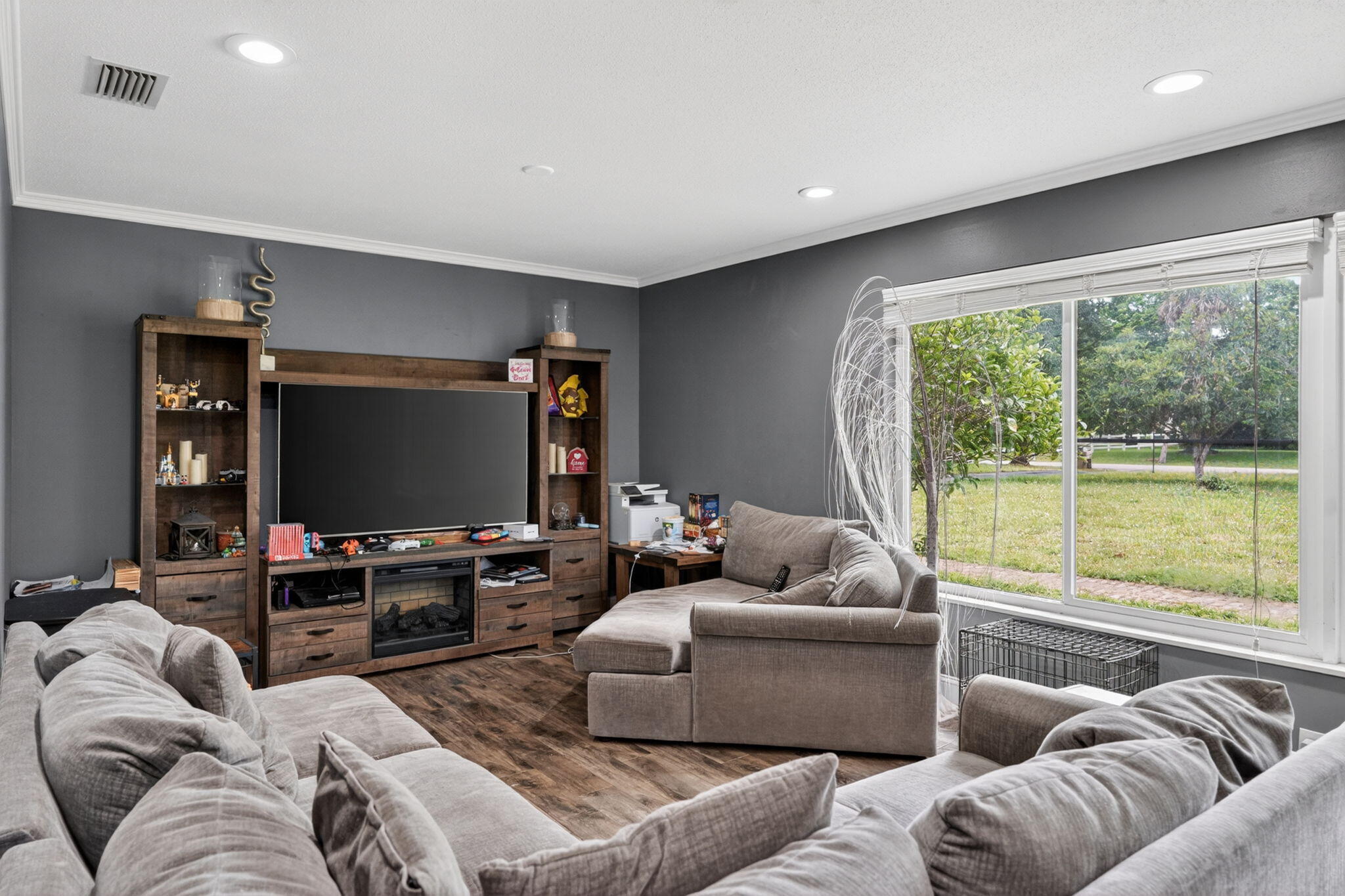 8669 Nashua Drive — photo 12