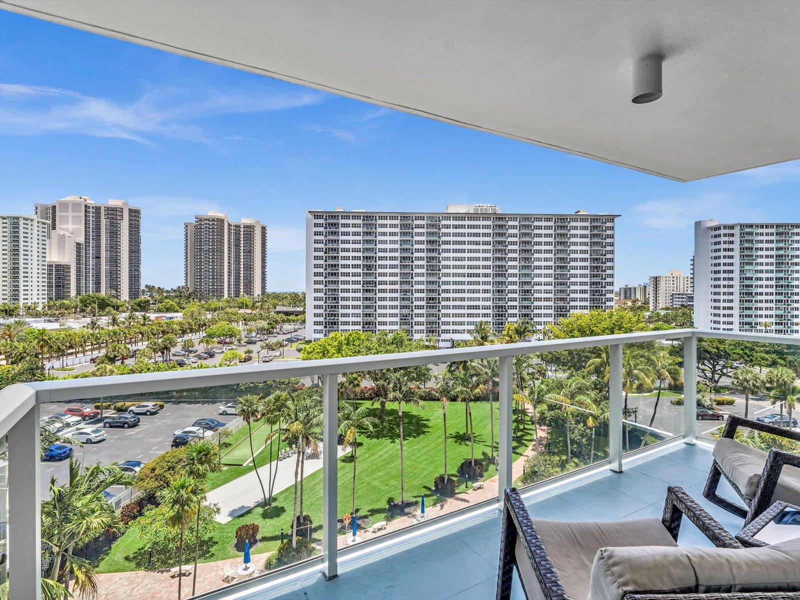3300 NE 36th Street 721, Fort Lauderdale, FL 33308 photo 2