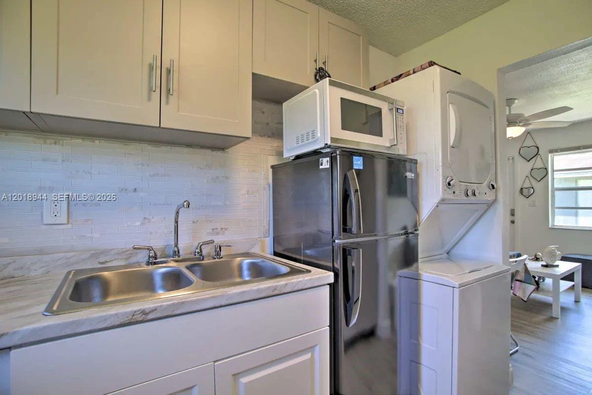 2703 NW 13th Street, Fort Lauderdale, FL 33311 photo 11