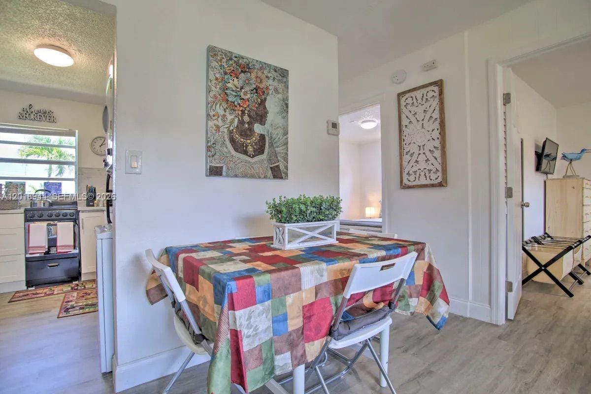 2703 NW 13th Street, Fort Lauderdale, FL 33311 photo 10