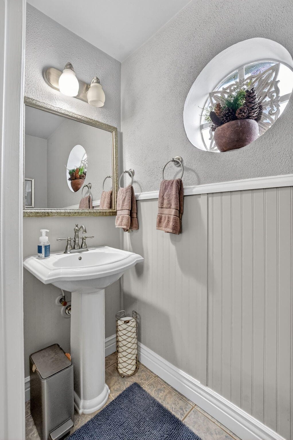 9976 Robins Nest Road — photo 8