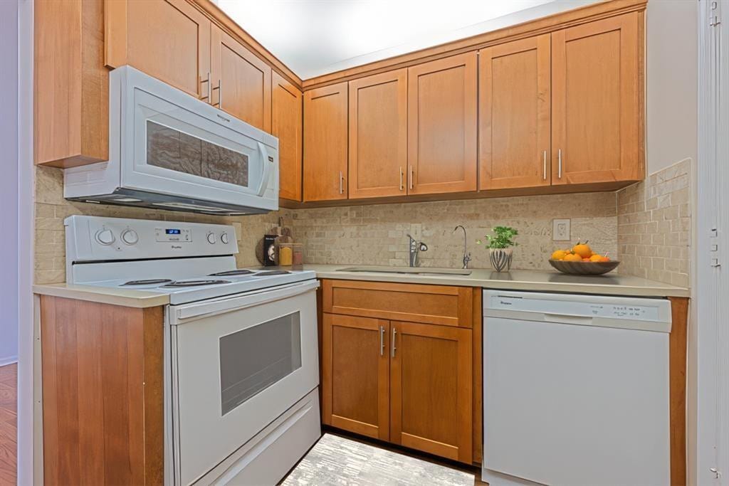 2161 NE 68th Street 312, Fort Lauderdale, FL 33308 photo 8