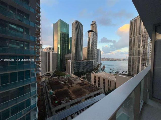 77 SE 5th Street 2004, Miami, FL 33131, Miami