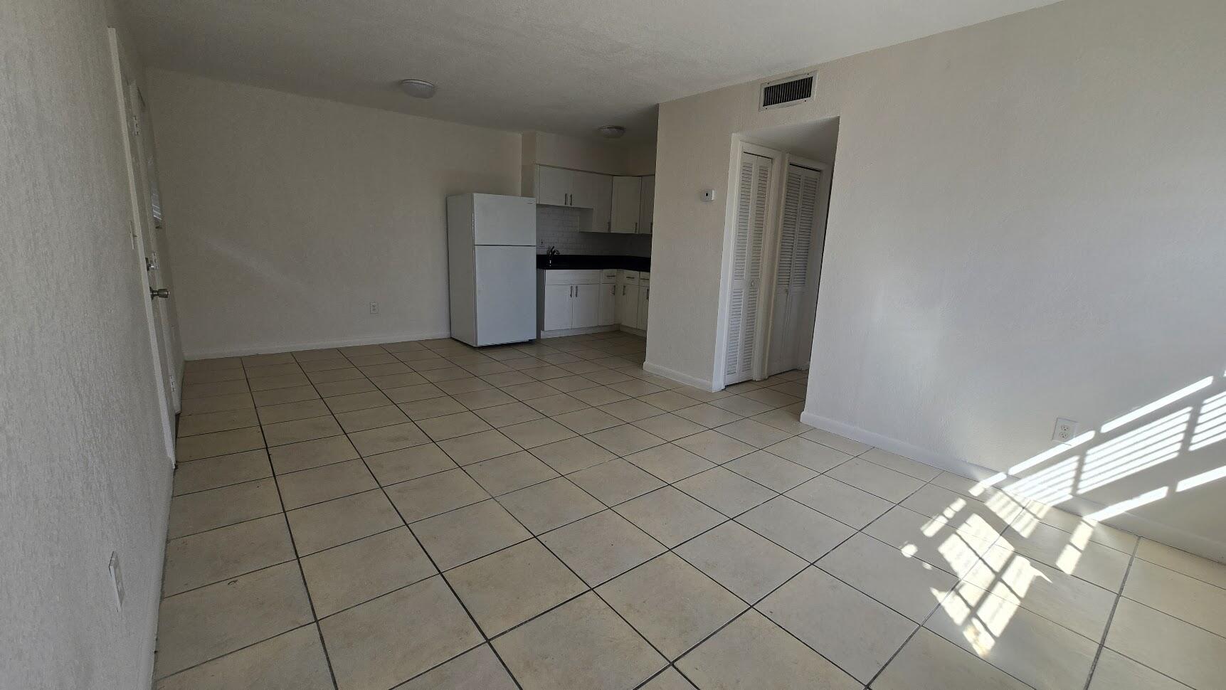 1290 NE 142nd Street 10, North Miami, FL 33161, North Miami