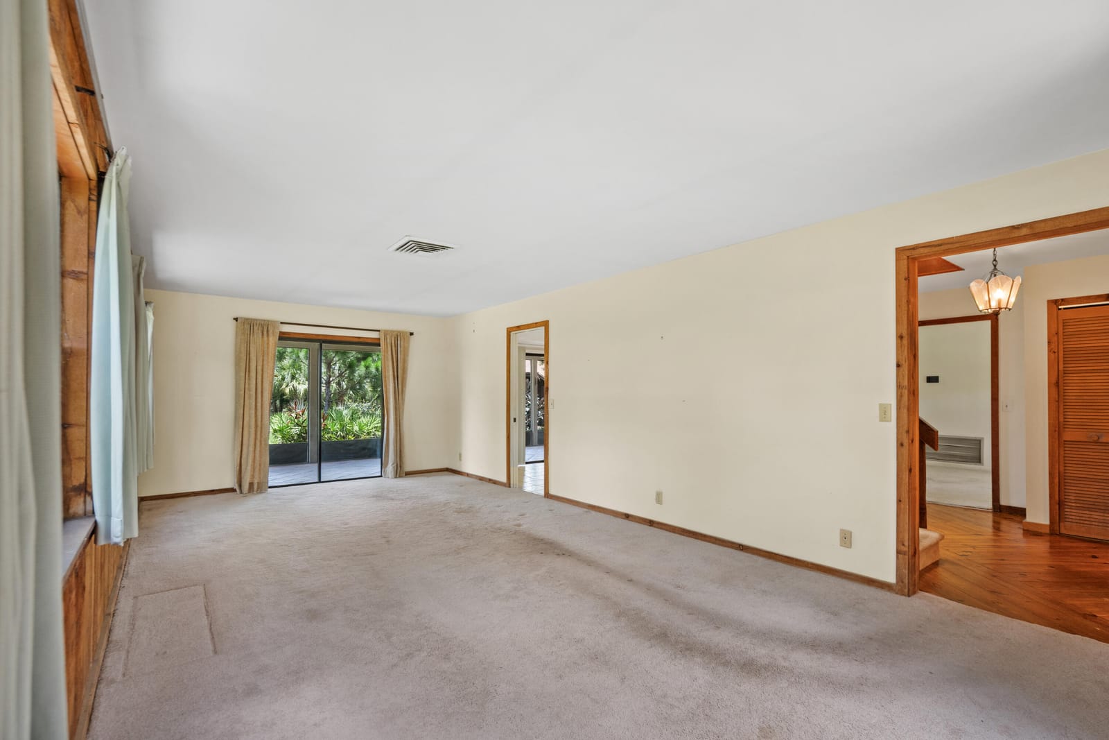6035 N 180th St Street N, Jupiter, FL 33458 photo 9