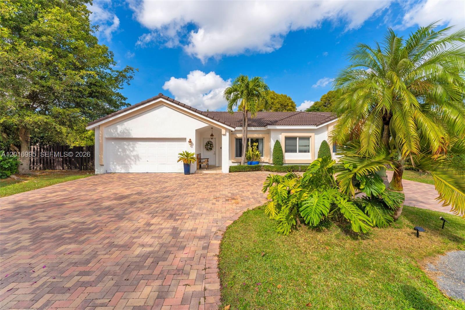 15325 SW 54th Terrace, Miami, FL 33185, Miami