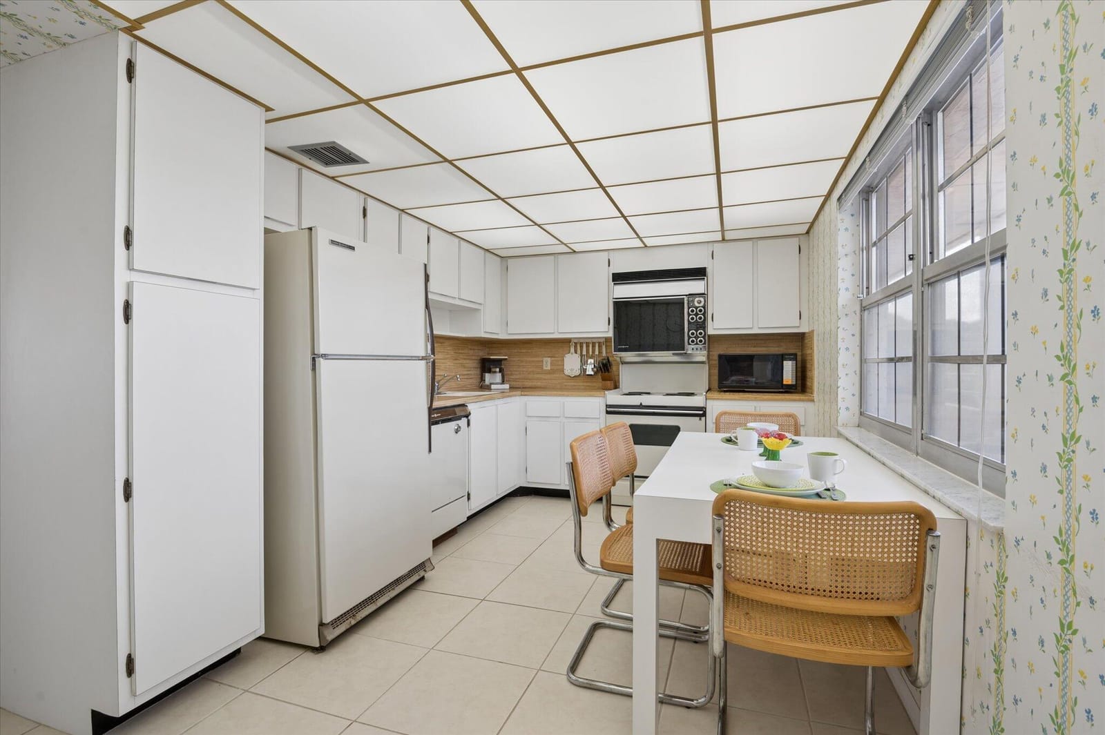 806 Cypress Boulevard 408, Pompano Beach, FL 33069 photo 7