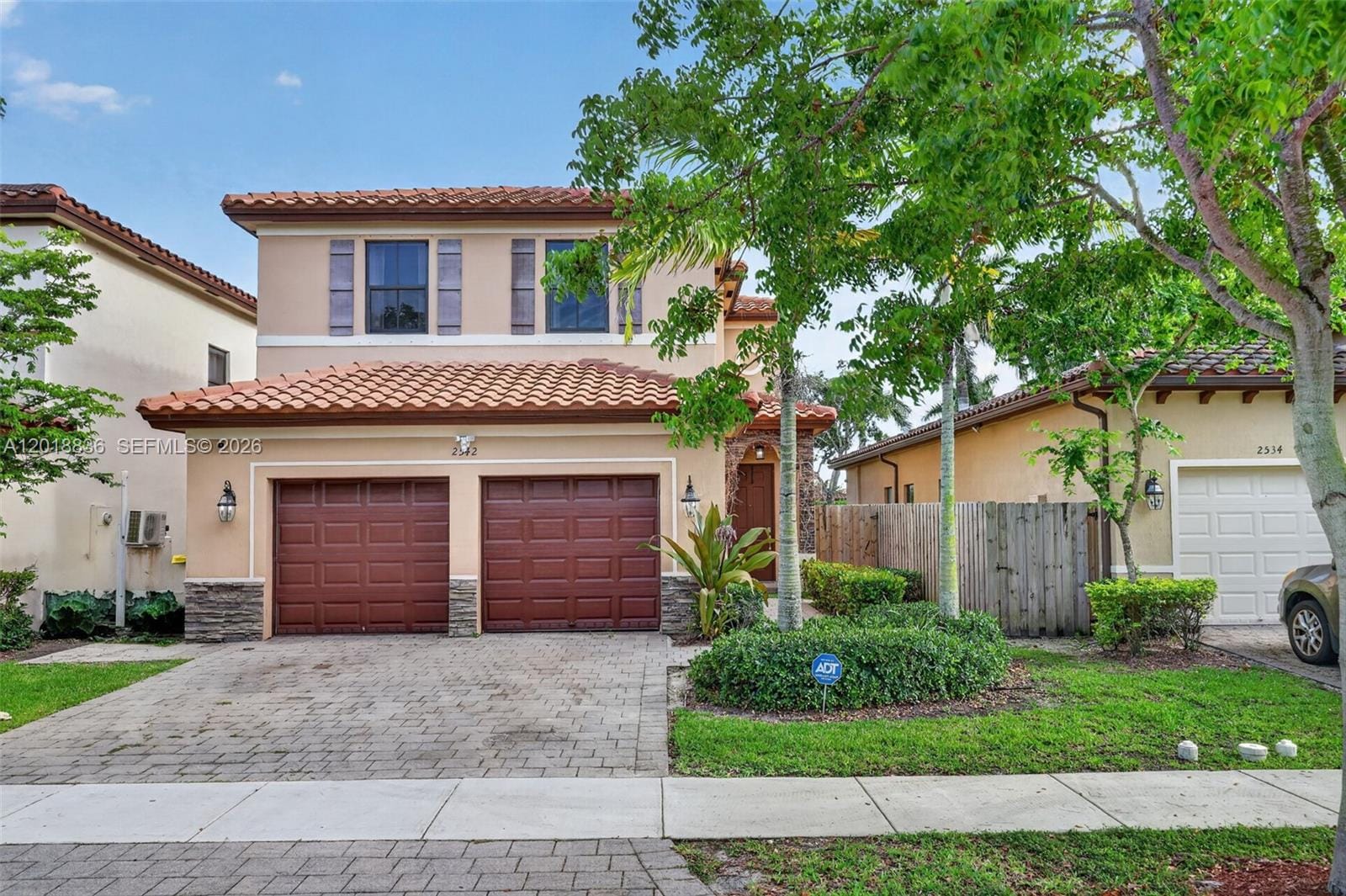 2542 NE 1st Street, Homestead, FL 33033 photo 2