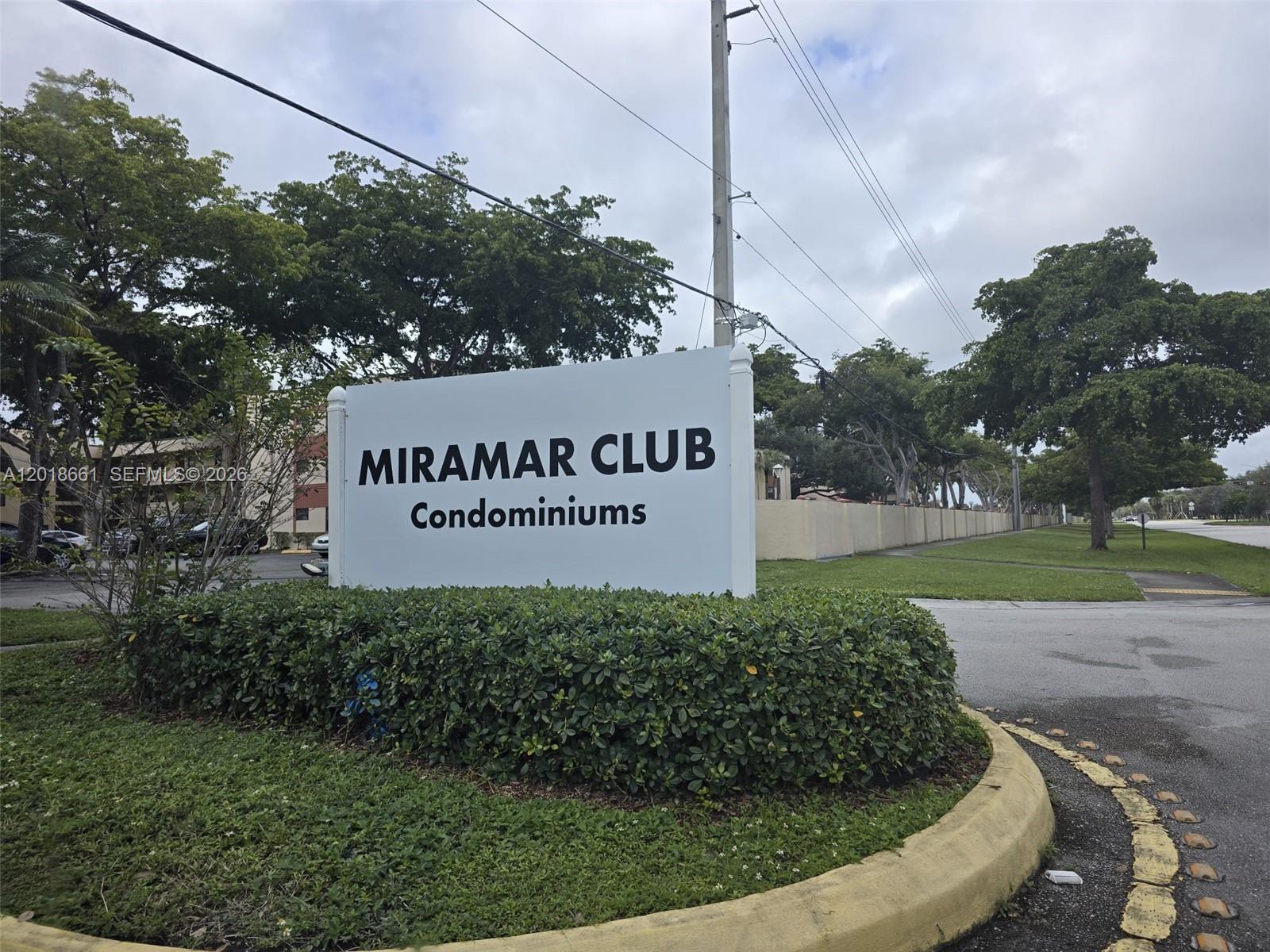 3396 Foxcroft Rd 113 113, Miramar, FL 33025, Miramar