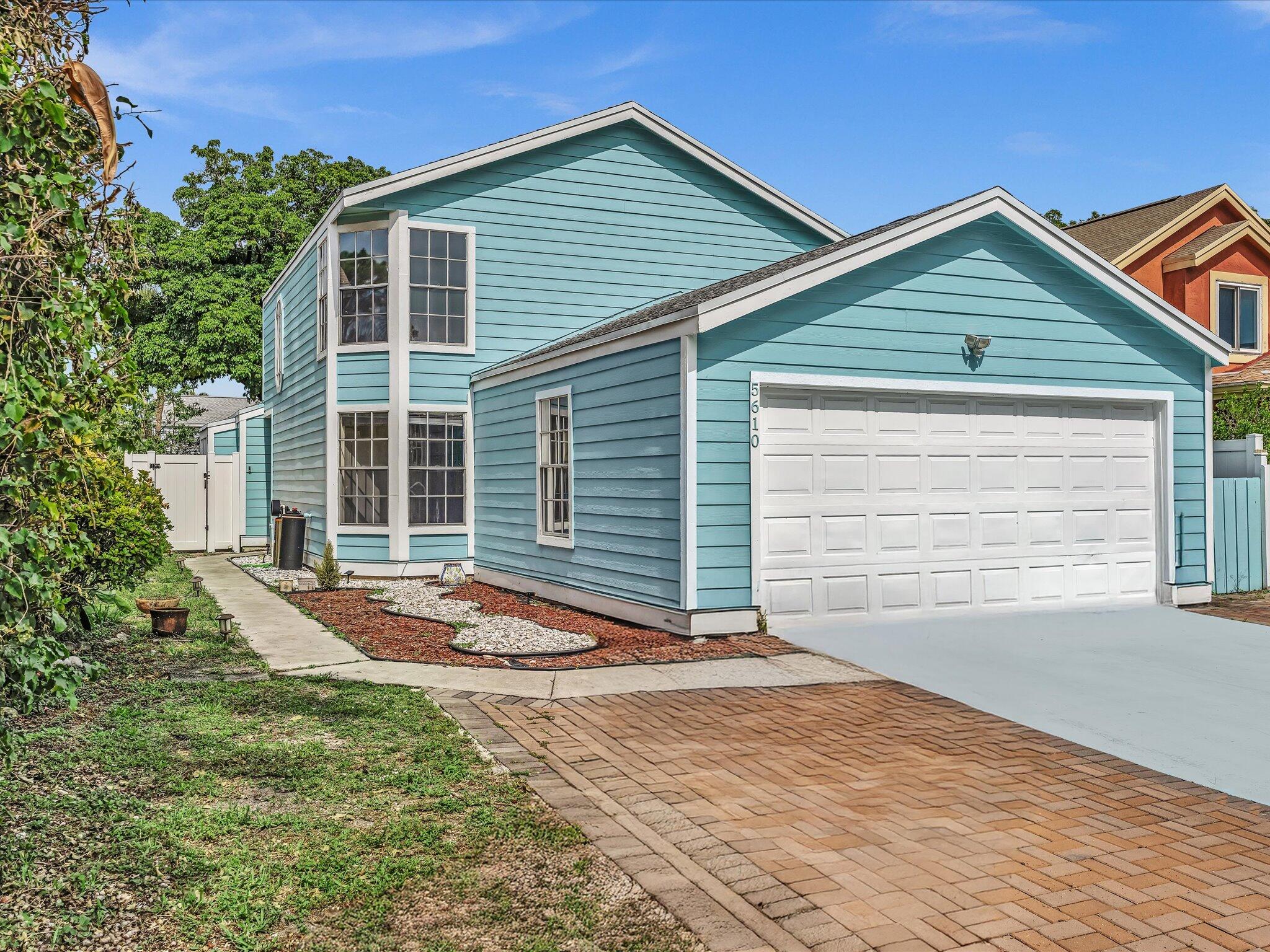 5610 Dewberry Way, West Palm Beach, FL 33415, West Palm Beach