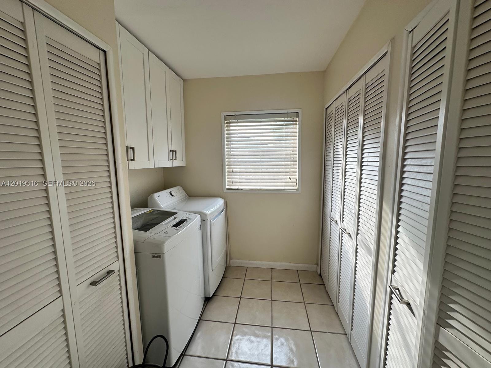 3245 Village Green Drive, Miami, FL 33175 photo 24
