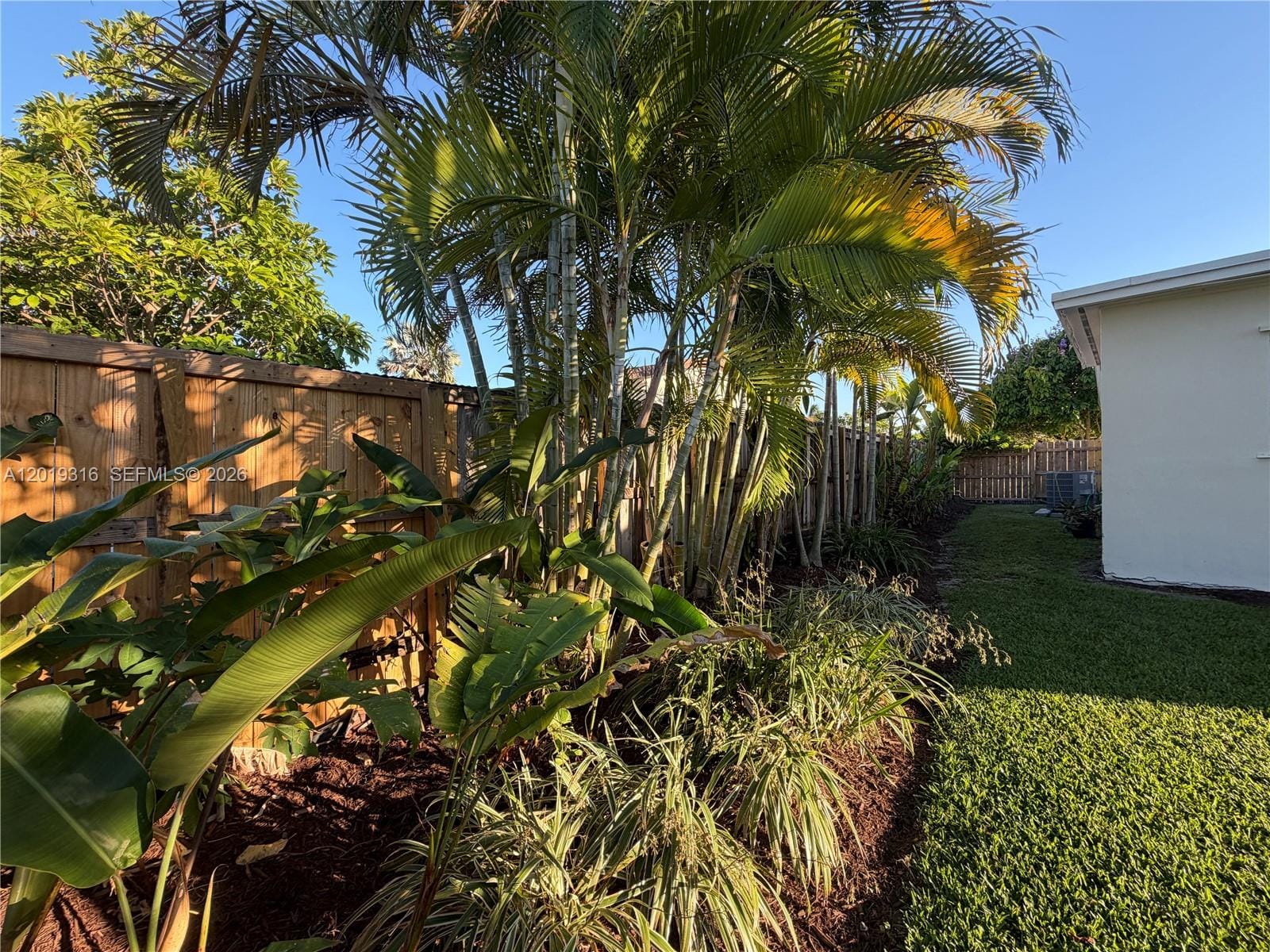 3245 Village Green Drive, Miami, FL 33175 photo 8