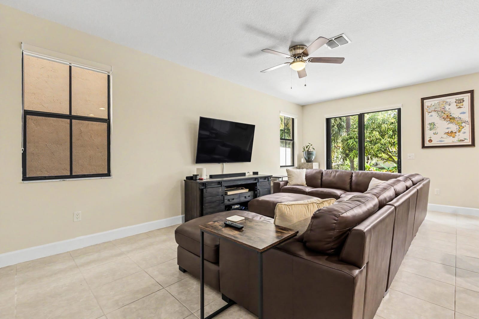 4635 NW 59th Street, Tamarac, FL 33319 photo 11