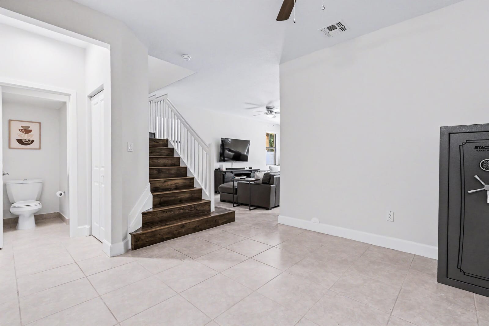 4635 NW 59th Street, Tamarac, FL 33319 photo 5