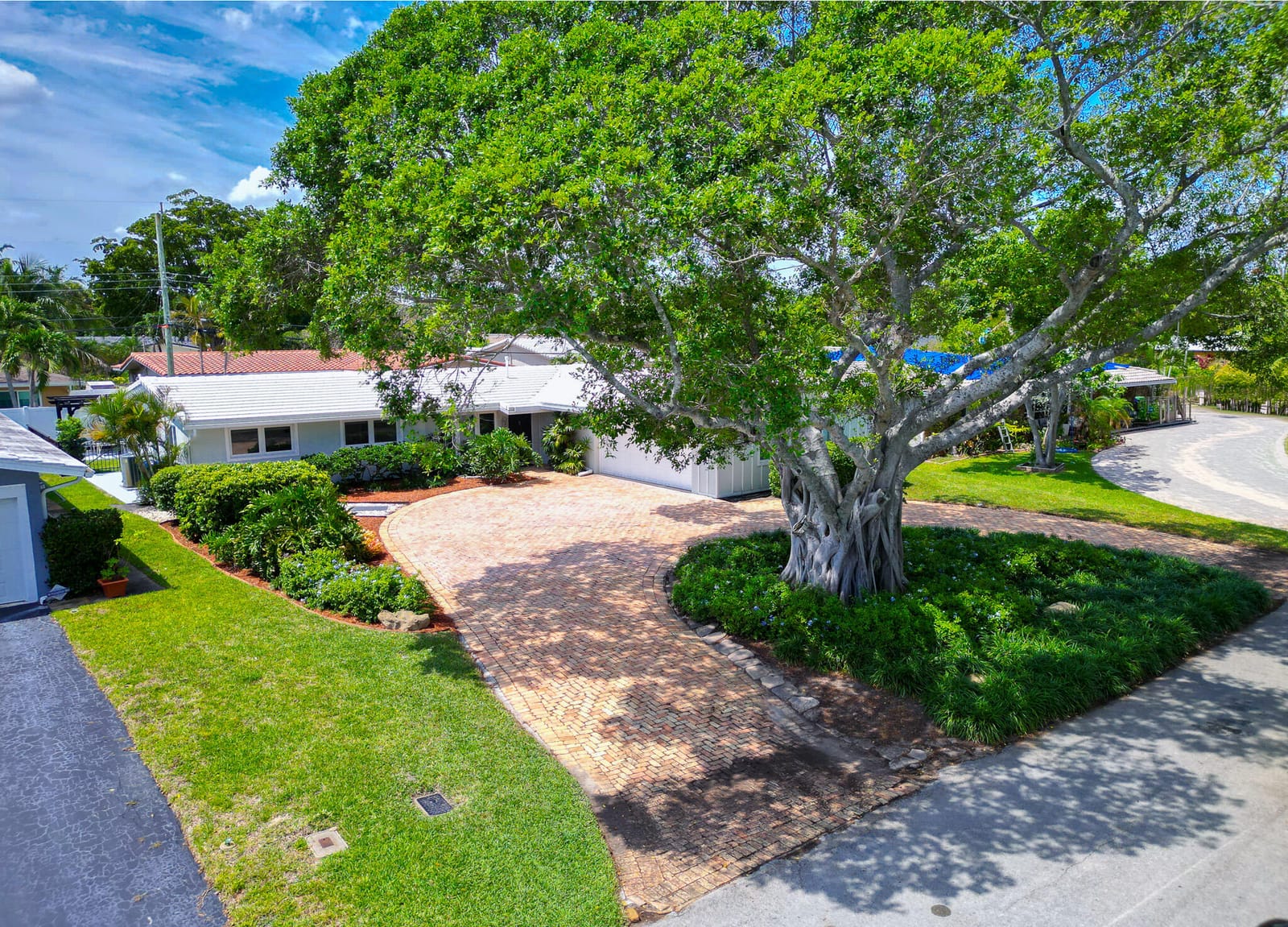 2110 NE 55th Street, Fort Lauderdale, FL 33308 photo 3