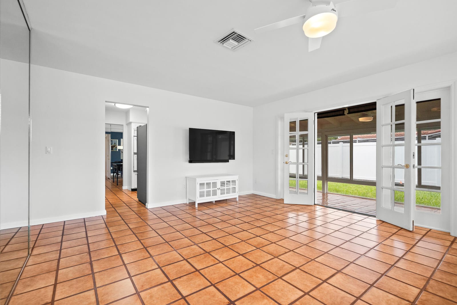 2110 NE 55th Street, Fort Lauderdale, FL 33308 photo 28