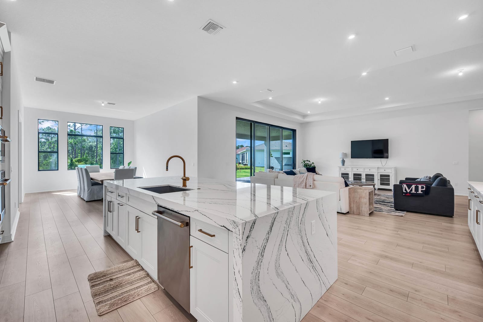 2989 SW Goldenglow Drive — photo 10