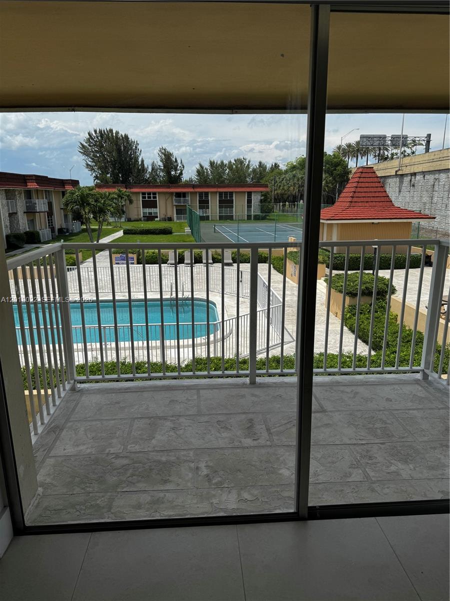 5401 SW 77th Court 206E, Miami, FL 33155, Miami