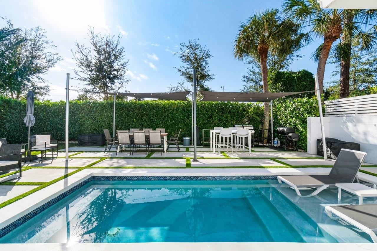 2058 NW 52nd Street, Boca Raton, FL 33496 photo 3