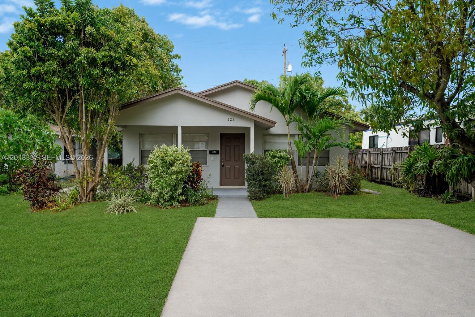 429 Avenida Hermosa, West Palm Beach, FL 33405, West Palm Beach