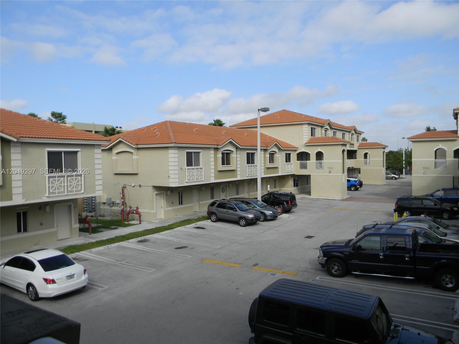 7989 NW 8th Street 107D, Miami, FL 33126, Miami