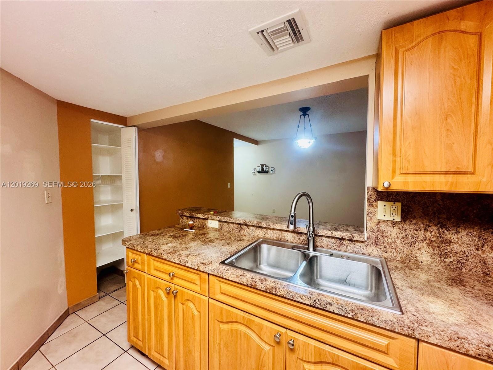 10241 NW 9th St Circle 1075, Miami, FL 33172 photo 16