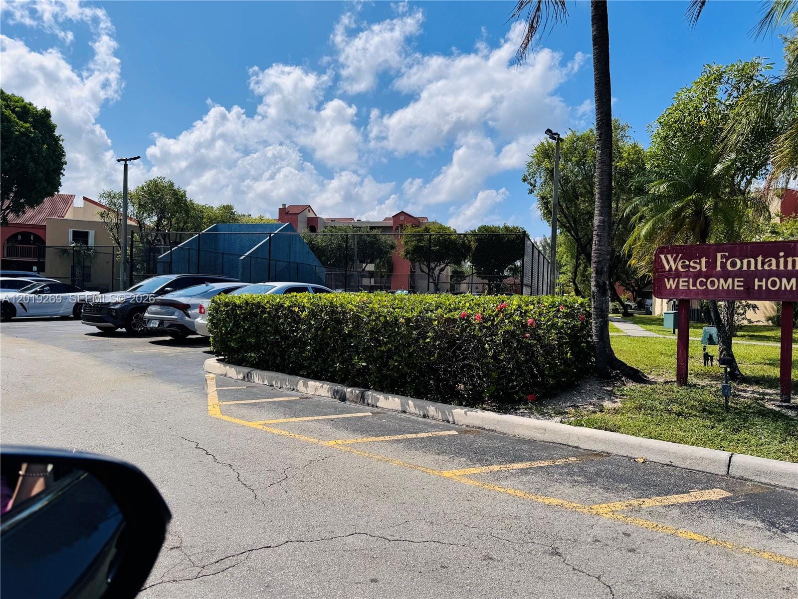 10241 NW 9th St Circle 1075, Miami, FL 33172 photo 4