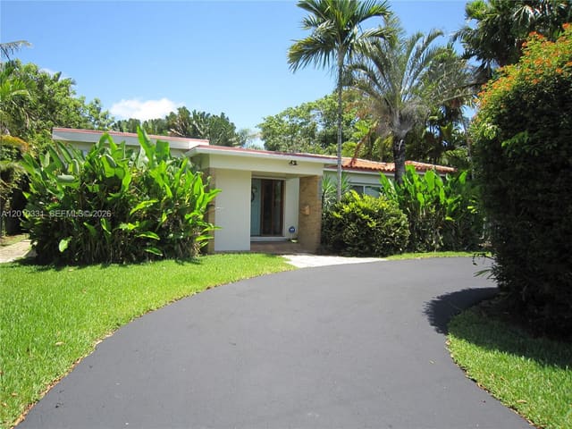 1905 NE 124th Street, North Miami, FL 33181