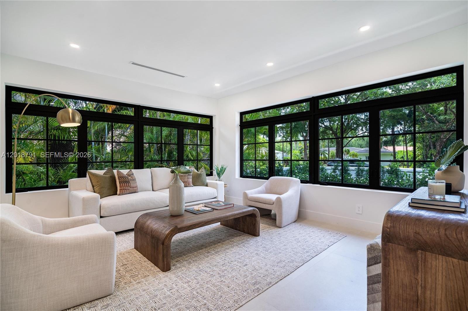 1037 Sevilla Avenue, Coral Gables, FL 33134 photo 3