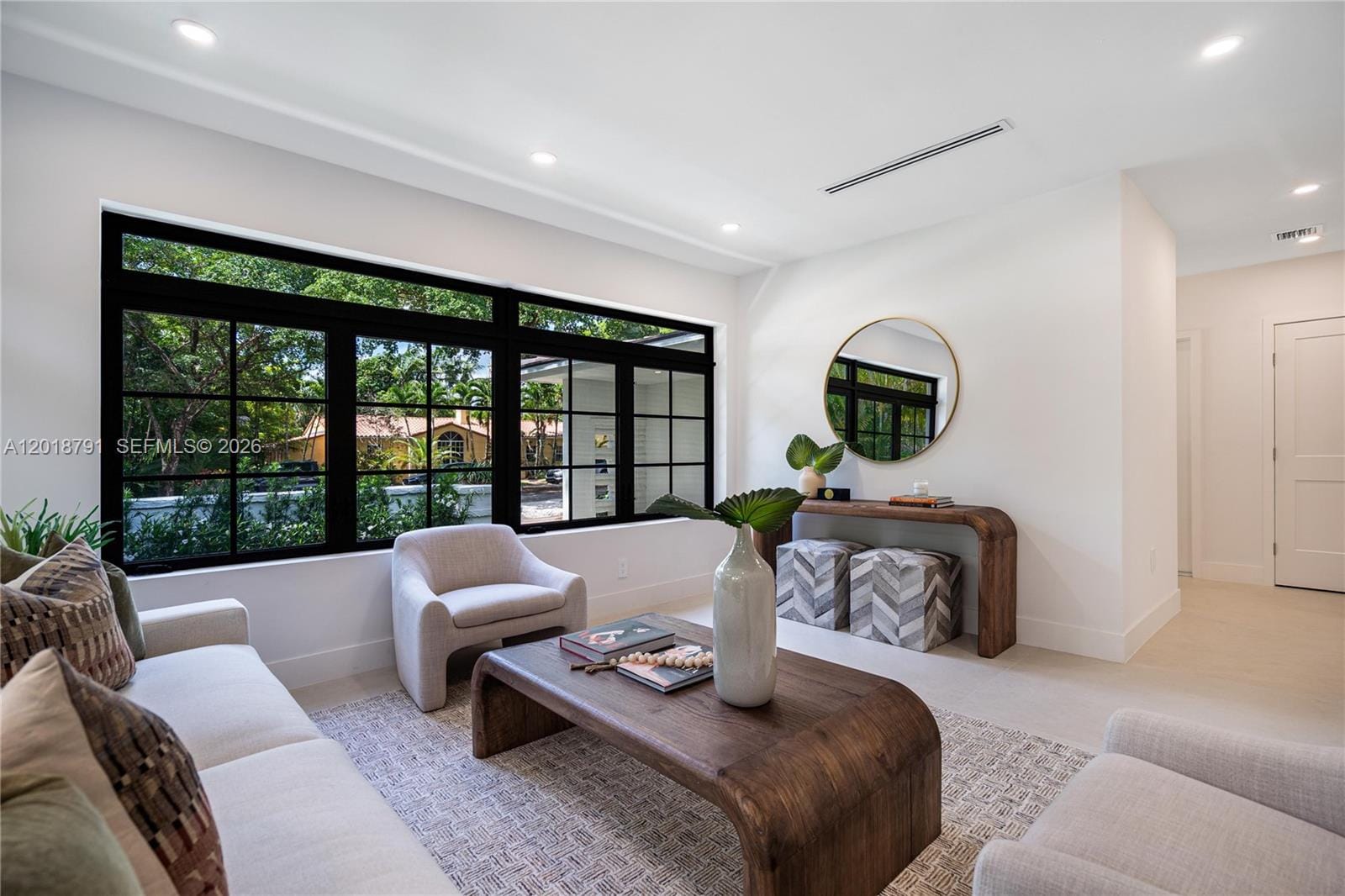 1037 Sevilla Avenue, Coral Gables, FL 33134 photo 4