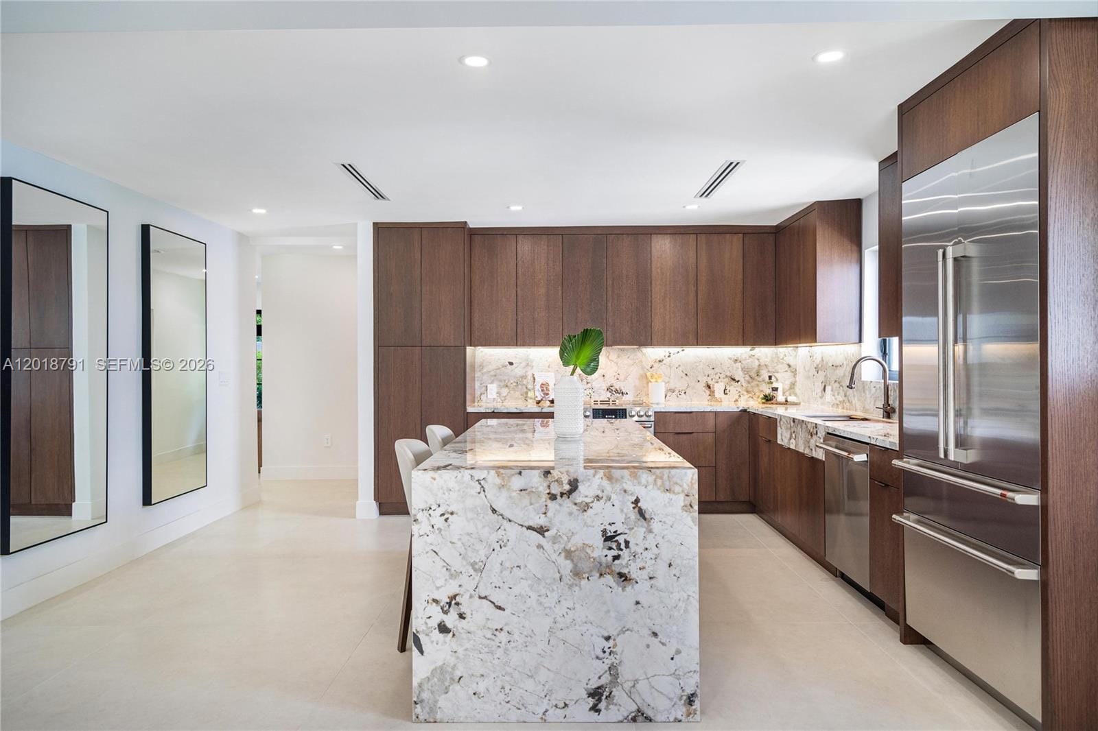 1037 Sevilla Avenue, Coral Gables, FL 33134 photo 8