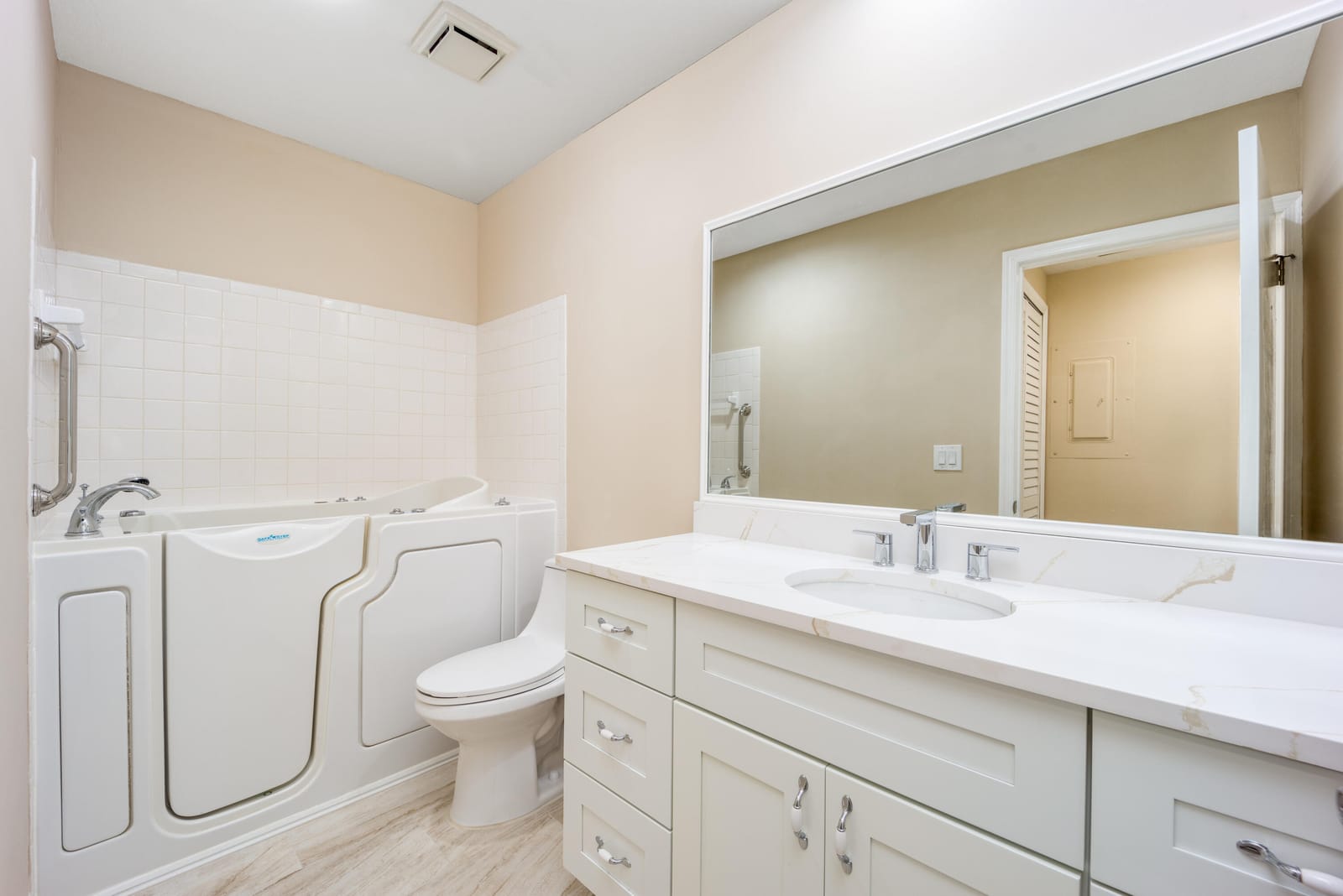 1600 SE Saint Lucie Boulevard 205, Stuart, FL 34996 photo 23