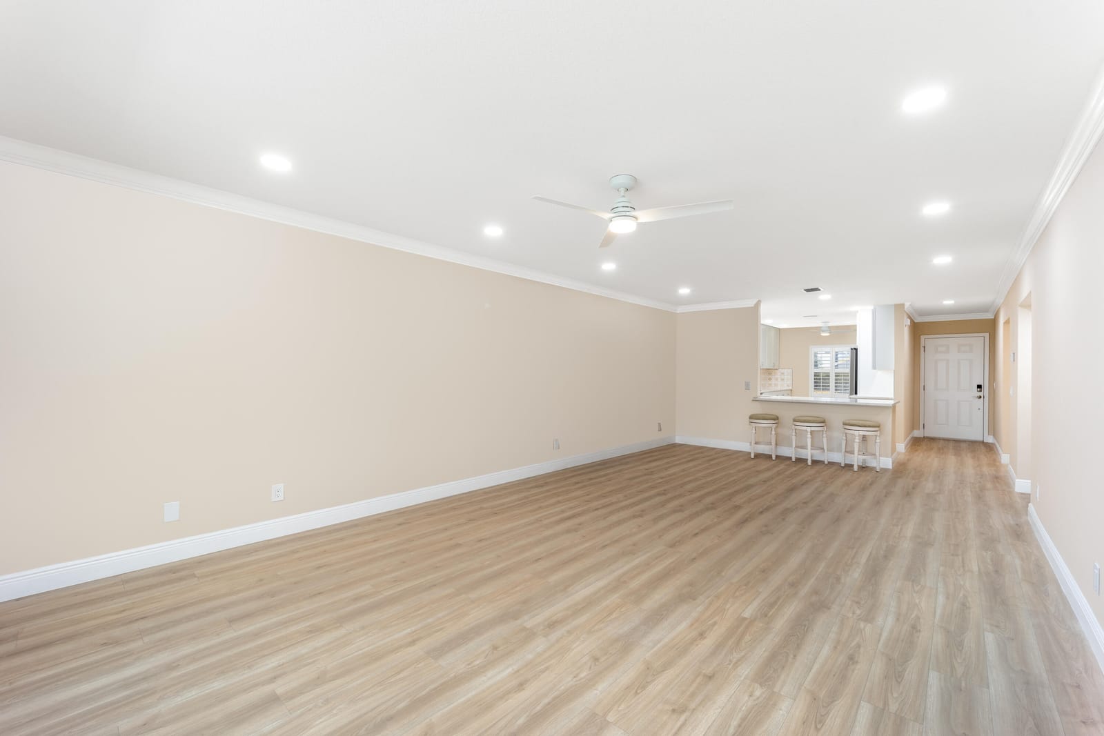 1600 SE Saint Lucie Boulevard 205 — photo 8