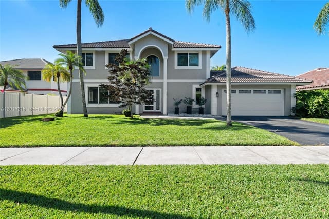 13910 Monticello Street, sold in Shenandoah Section Two, Davie, FL