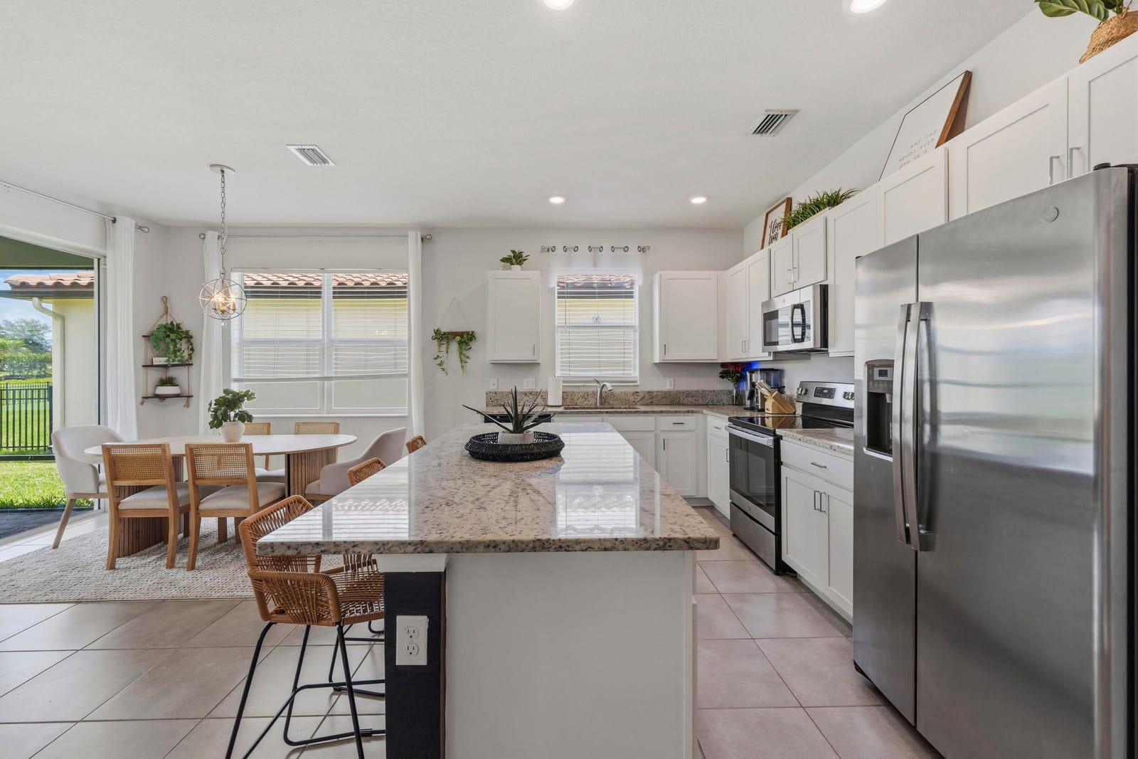7705 NW Greenbank Circle — photo 8
