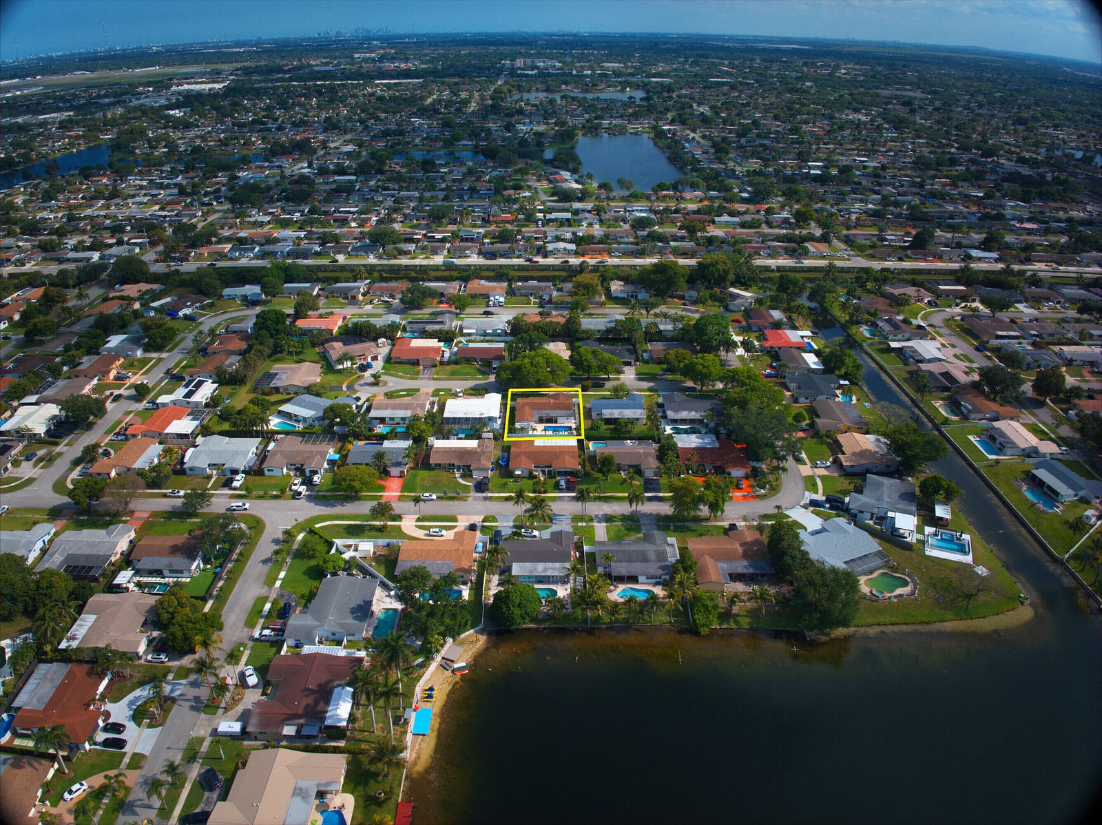 8651 NW 18th Street, Pembroke Pines, FL 33024 photo 12