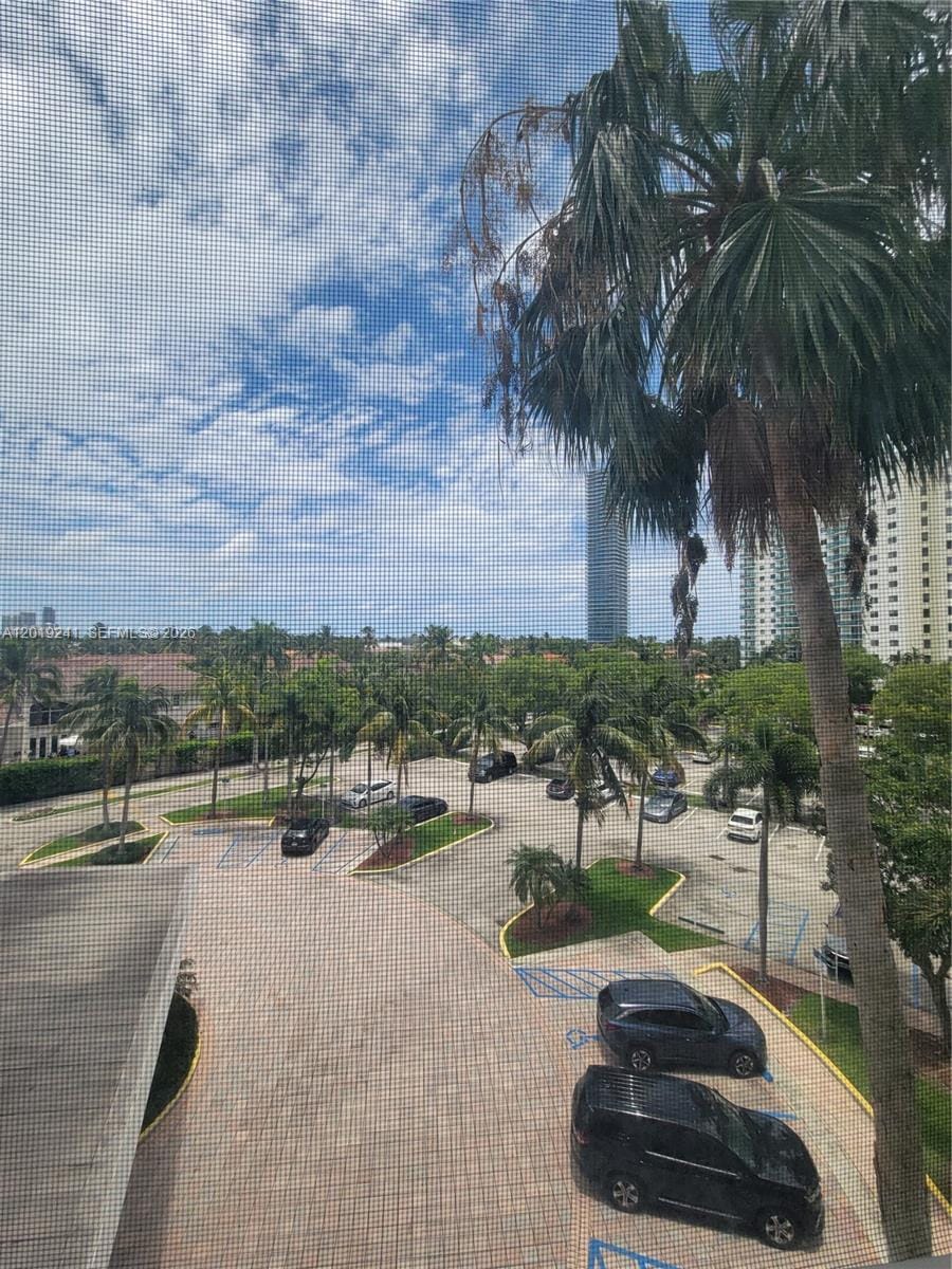 19380 Collins Avenue 418, Sunny Isles Beach, FL 33160 photo 27