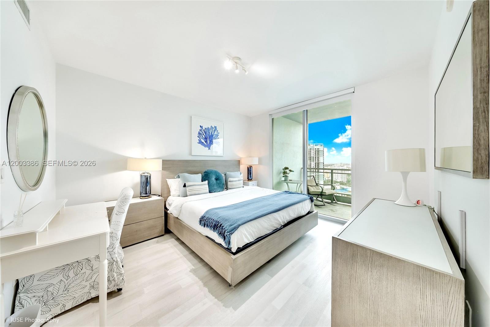 90 SW 3rd Street 3109, Miami, FL 33130, Miami