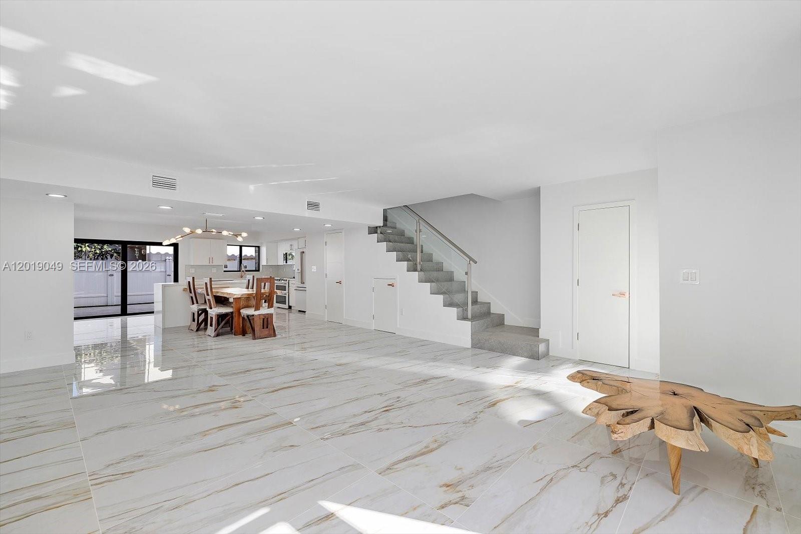 16449 NE 26th Avenue 16, North Miami Beach, FL 33160, North Miami Beach