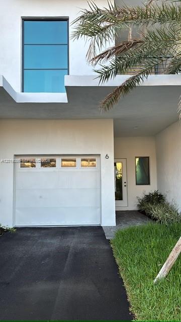 2511 Pierce Street 6, Hollywood, FL 33020, Hollywood